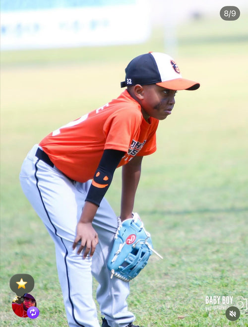 Arm Sleeve (Vertical Logo)